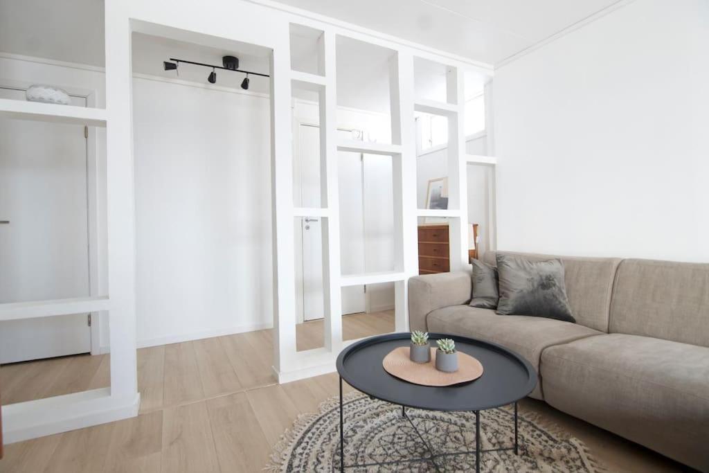 Well-Equipped Apartment With Stunning Views Будё Экстерьер фото